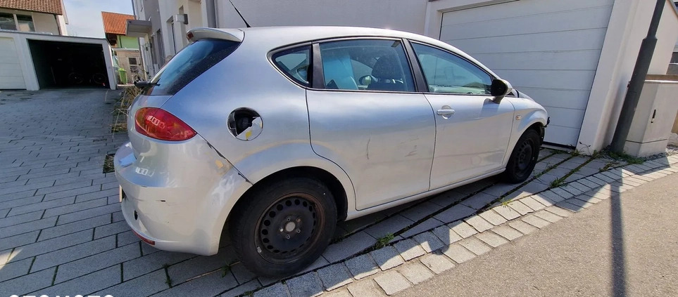 Seat Leon cena 7900 przebieg: 212121, rok produkcji 2015 z Głuchołazy małe 37